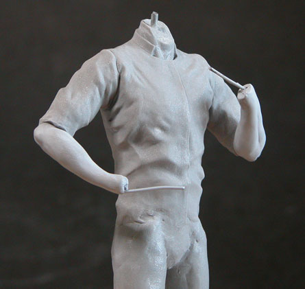 服の製作。